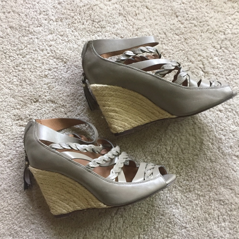 Fabulous Urban Vintage Wedge Heels, size 7.5